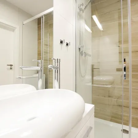 아파트 Chilliapartamenty Blizej Morza Koral 코워브제크