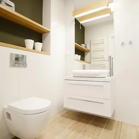 아파트 Chilliapartamenty Blizej Morza Koral 코워브제크